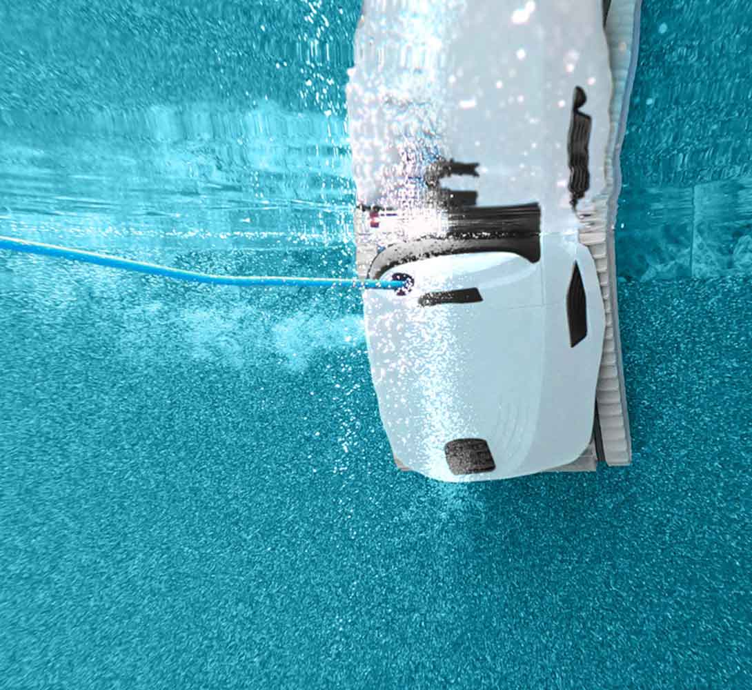Dolphin Explorer E50 Pool Cleaner