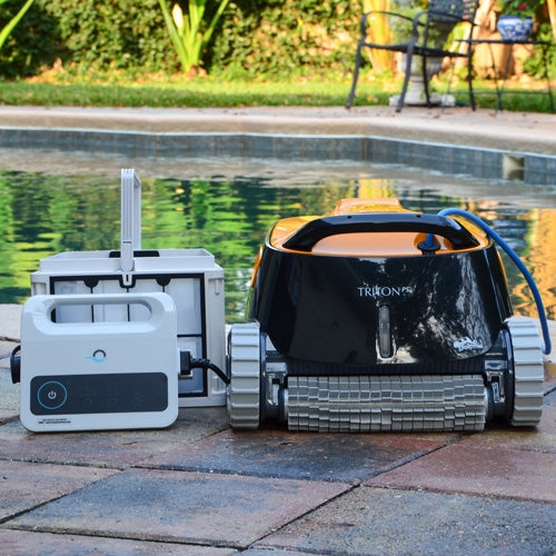 Dolphin Triton PS Pool Cleaner